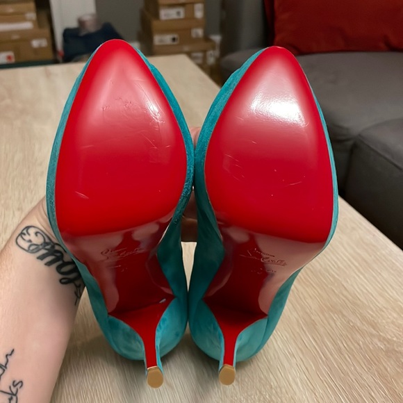 🛑SOLD🛑 Louboutin Troca 140MM Teal Suede - 36 - Picture 7 of 8